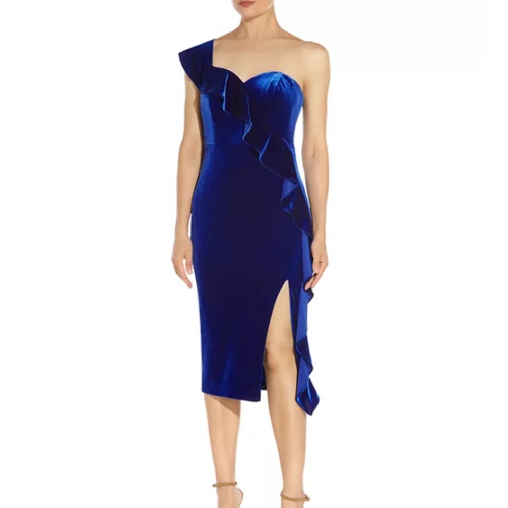 Aidan by Aidan Mattox
One Shoulder Midi Dress